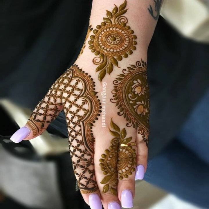 Arabic Mehndi Design for Back Hand