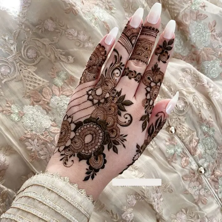 Mehndi Design 21 New Style Simple