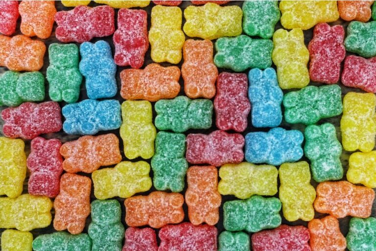 The Guide to CBD Gummies with Its Benefits and Effects