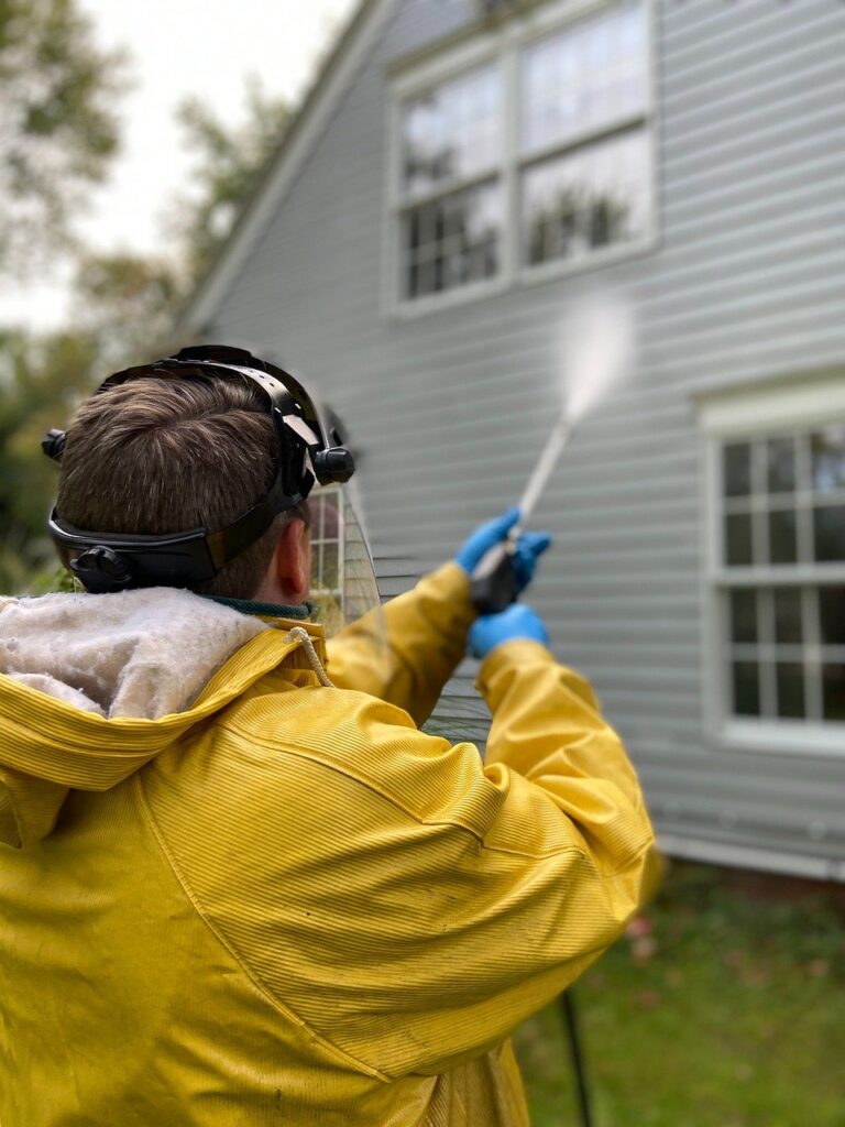 A Guide to Hiring Pressure Washing Companies in Pittsburgh